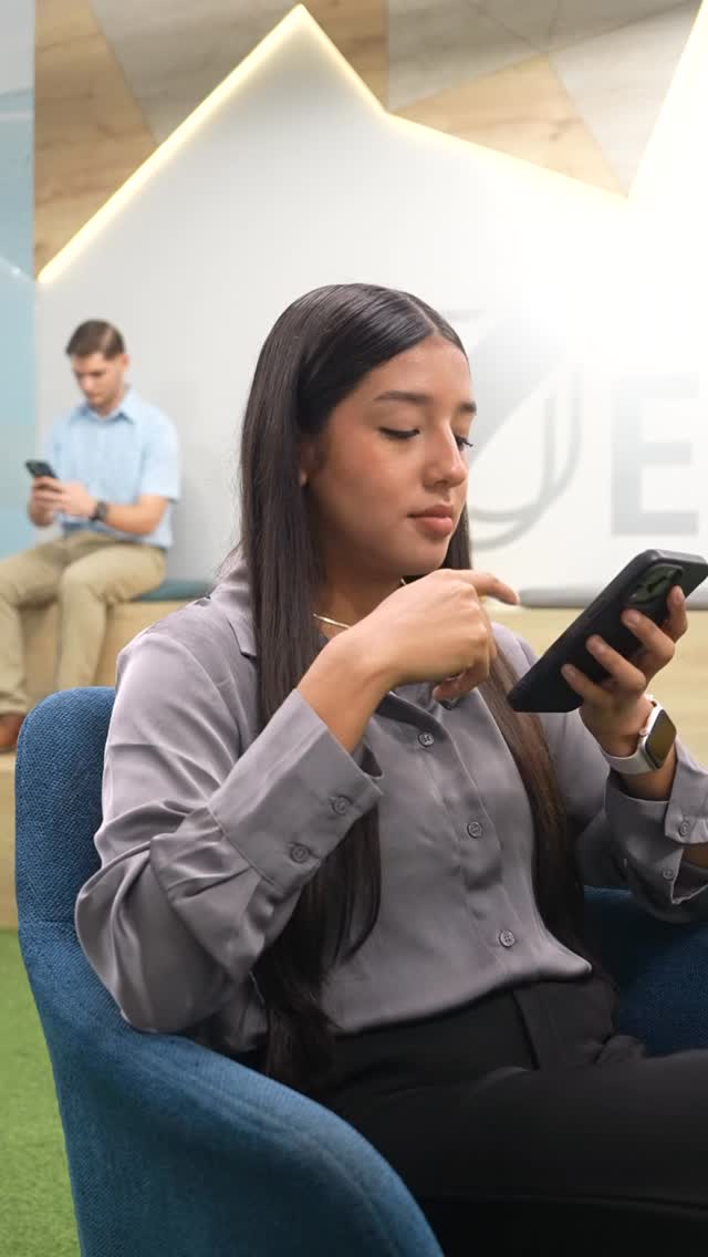 Conviértete en estratega digital.
Estudia Creación de Contenidos y Gestión de Audiencias en Ecotec.
Explora. Lidera. Transforma. 🚀