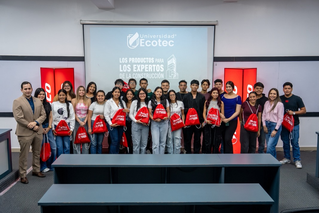 Nuestros estudiantes de Arquitectura vivieron un taller de inmersión donde llevaron la teoría a la práctica, enfrentando desafíos reales de la industria de la construcción junto a INTACO. 🏗️
Una experiencia de alto nivel que fortaleció sus competencias técnicas, conectándolos con soluciones innovadoras y sostenibles para el desarrollo de proyectos arquitectónicos con impacto.